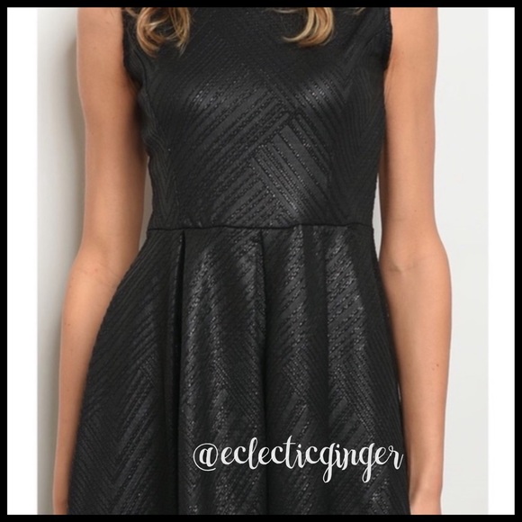Black textured fit & flare sleeveless dress L - Picture 4 of 7